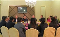 重庆尊龙凯时实业集团召开重阳节座谈会慰问离退休老同志